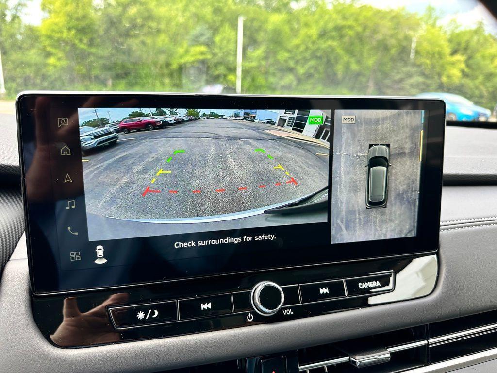 new 2025 Mitsubishi Outlander car, priced at $35,194