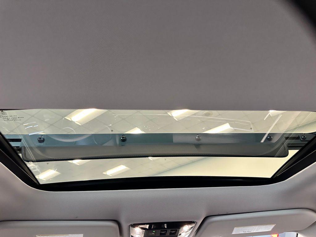 new 2025 Mitsubishi Outlander car, priced at $41,862