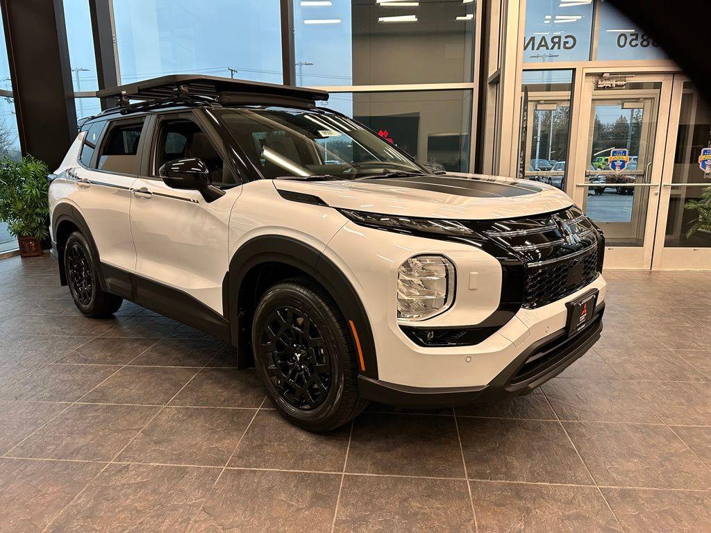 new 2026 Mitsubishi Outlander car, priced at $41,564