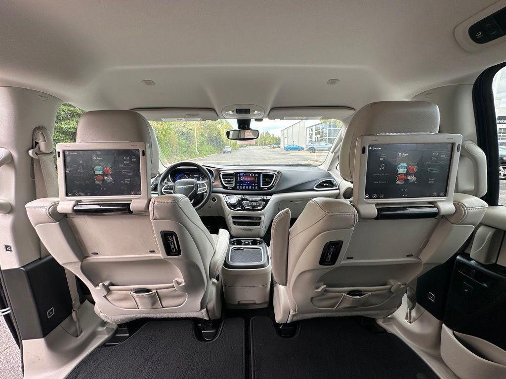 used 2017 Chrysler Pacifica car, priced at $14,711