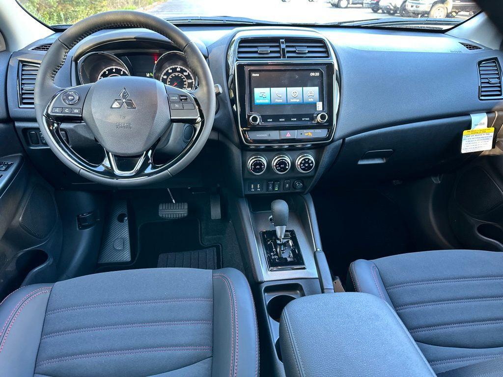 new 2025 Mitsubishi Outlander Sport car, priced at $26,611