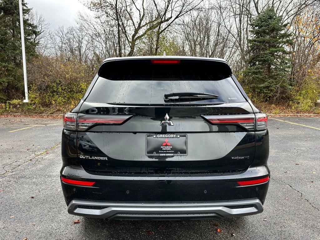 new 2025 Mitsubishi Outlander car, priced at $43,497