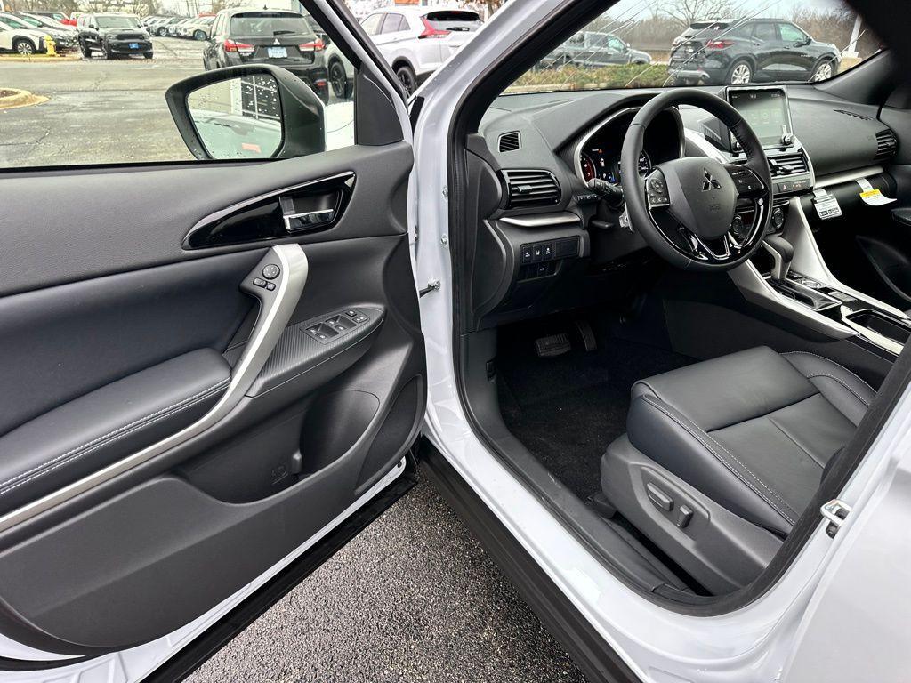 new 2026 Mitsubishi Eclipse Cross car, priced at $32,378