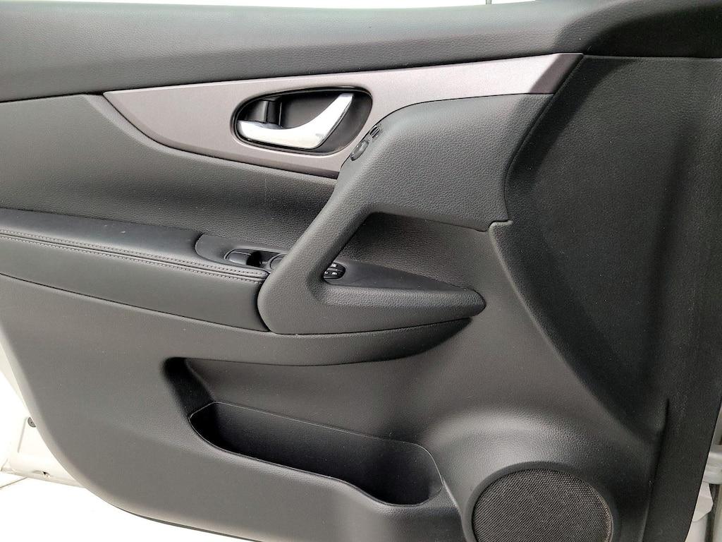 used 2016 Nissan Rogue car, priced at $11,998