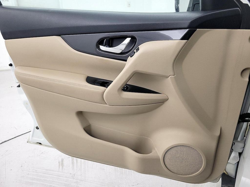 used 2017 Nissan Rogue car, priced at $14,998