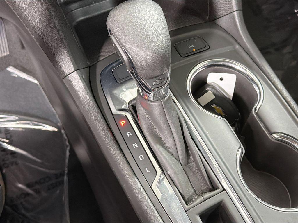 used 2023 Chevrolet Equinox car, priced at $23,138