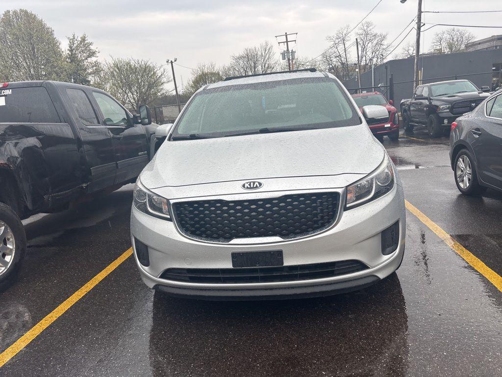 used 2015 Kia Sedona car, priced at $9,990