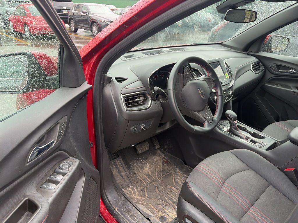 used 2023 Chevrolet Equinox car, priced at $26,438