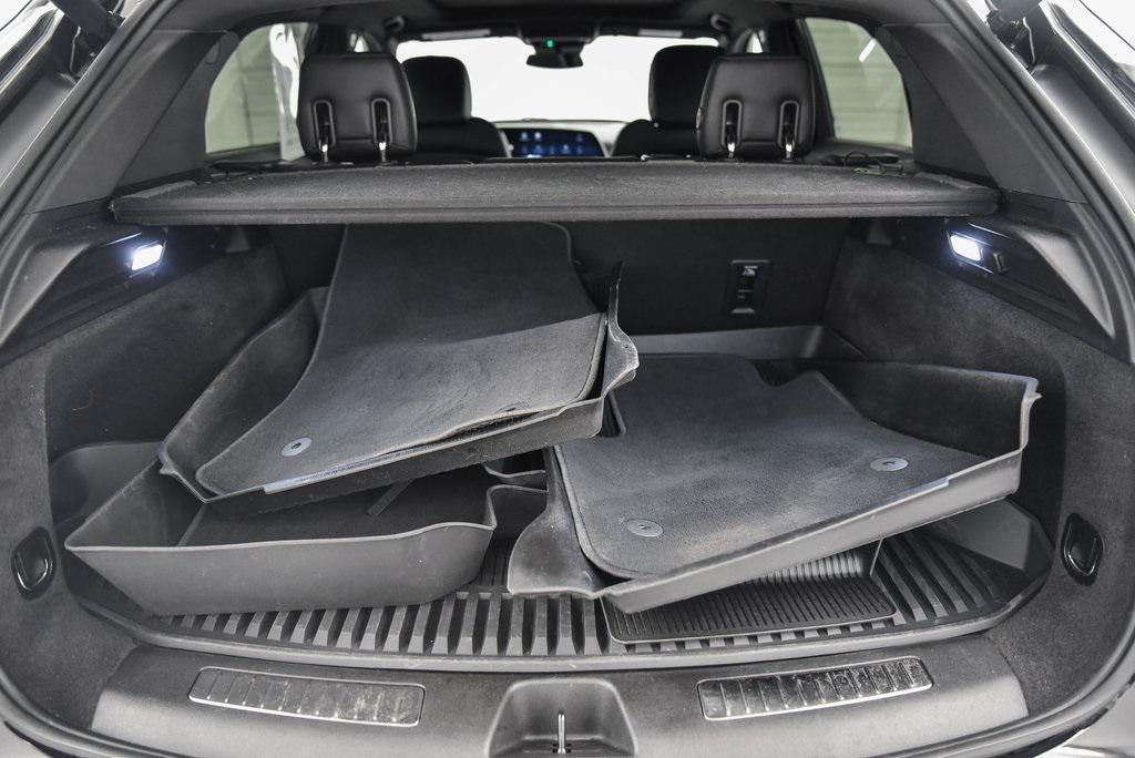 used 2024 Cadillac XT4 car, priced at $36,980