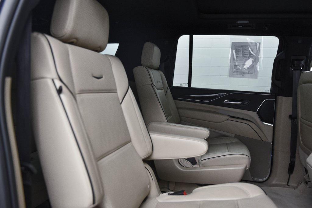 used 2024 Cadillac Escalade ESV car, priced at $76,180