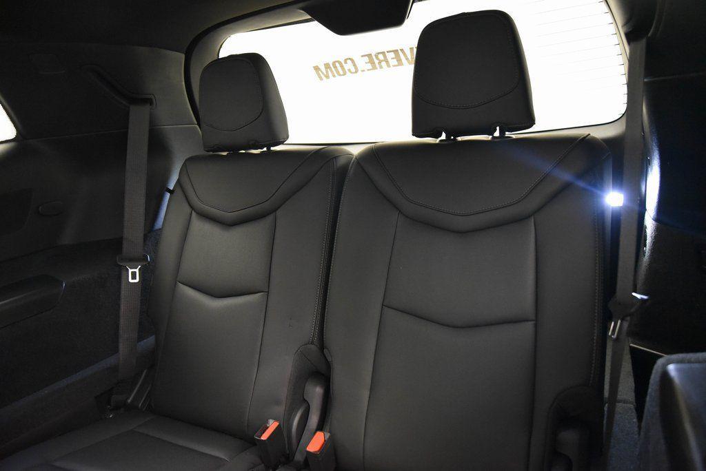 used 2024 Cadillac XT6 car, priced at $40,490