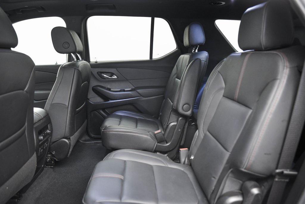 used 2023 Chevrolet Traverse car, priced at $33,490