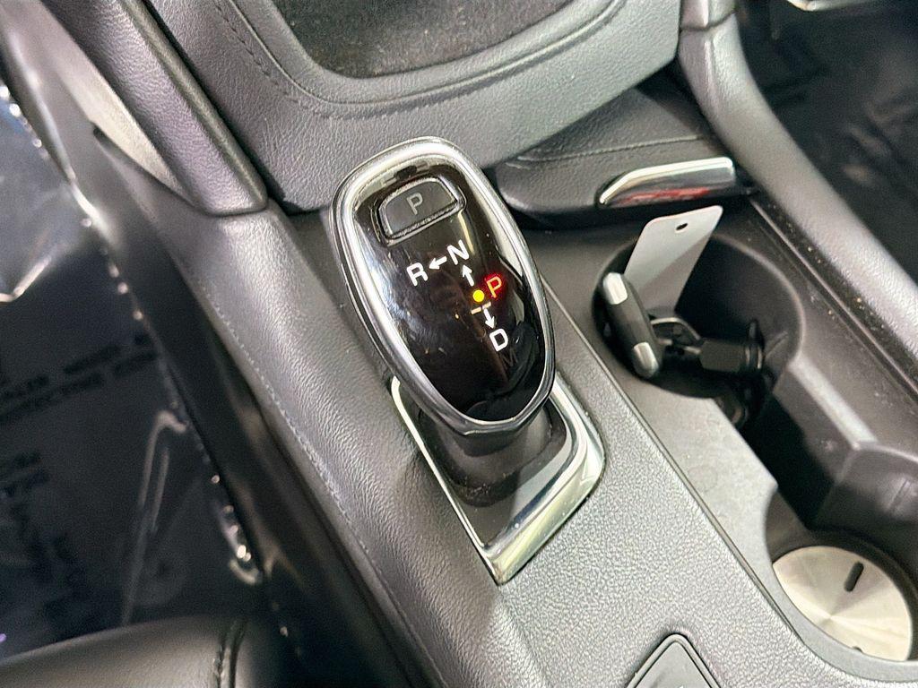 used 2019 Cadillac XT5 car, priced at $24,138