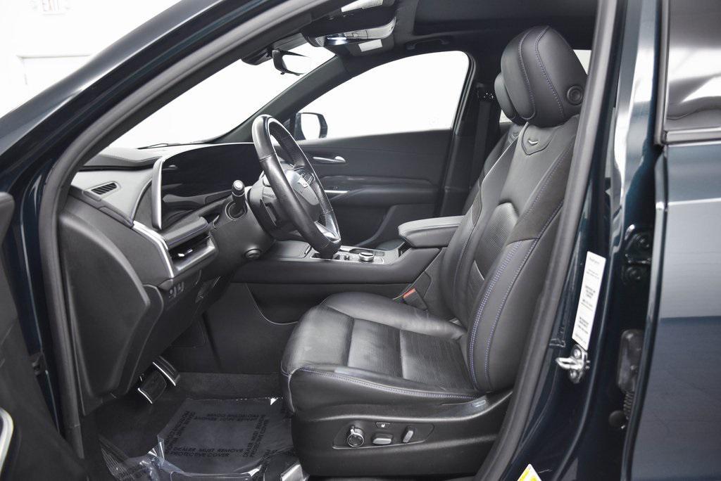 used 2024 Cadillac XT4 car, priced at $37,570