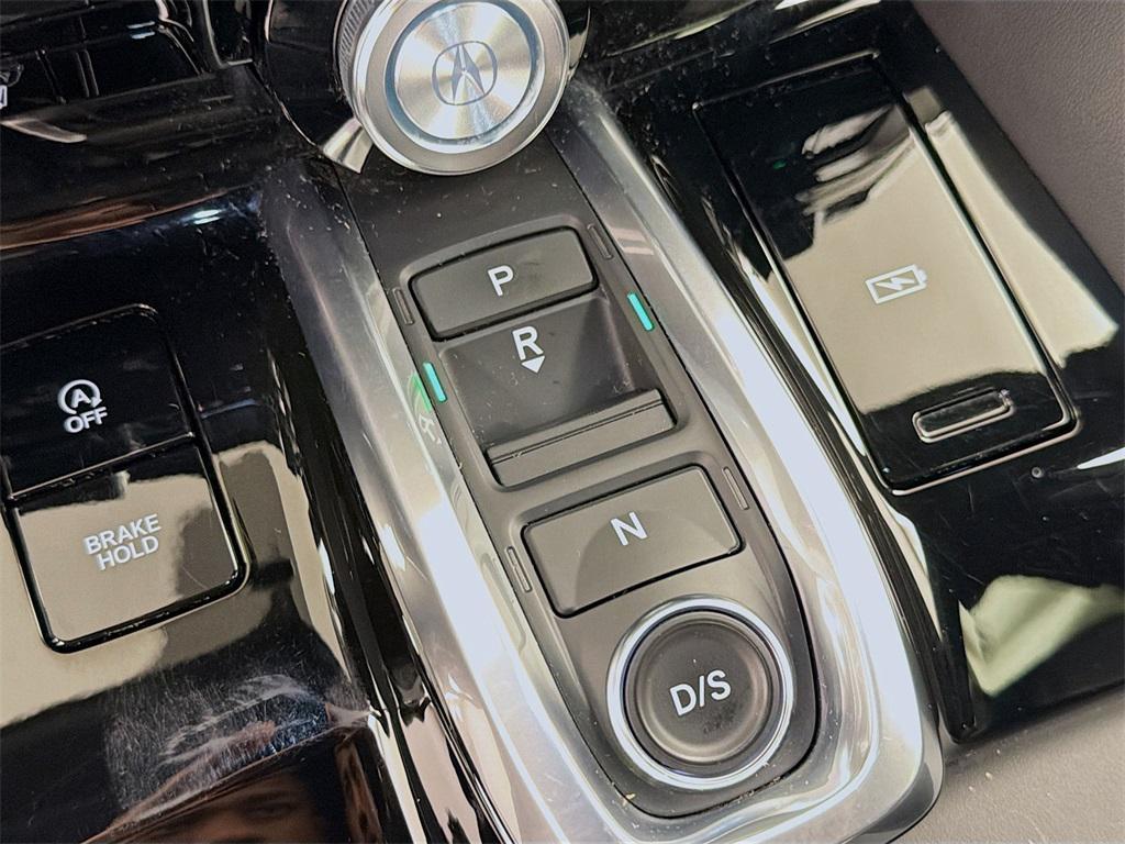 used 2022 Acura MDX car, priced at $37,480