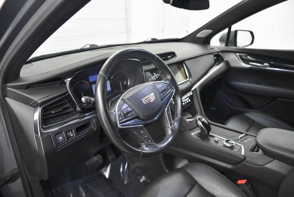 used 2021 Cadillac XT5 car, priced at $26,680