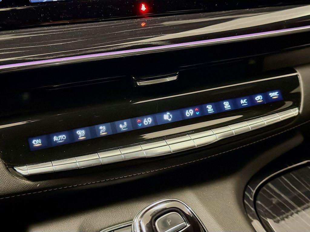 used 2023 Cadillac Escalade car, priced at $71,938