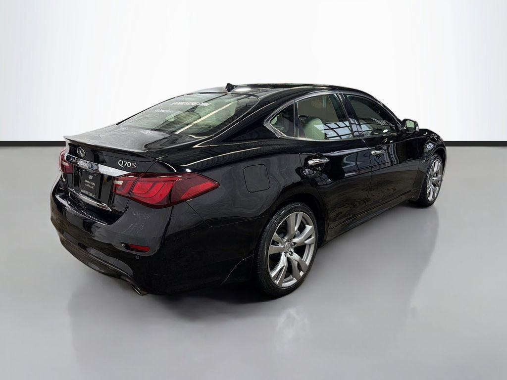 used 2016 INFINITI Q70 car, priced at $23,418