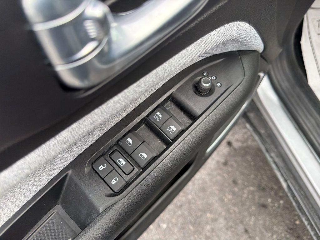 used 2022 Jeep Compass car, priced at $19,900