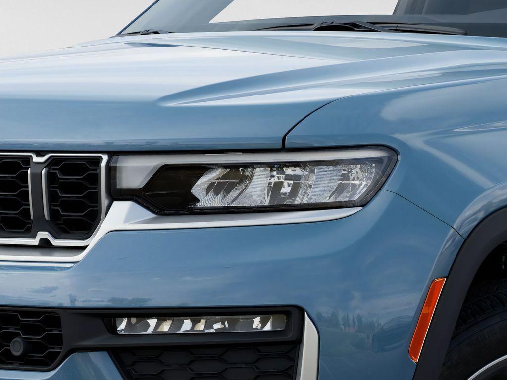 new 2026 Jeep Grand Cherokee car, priced at $48,492