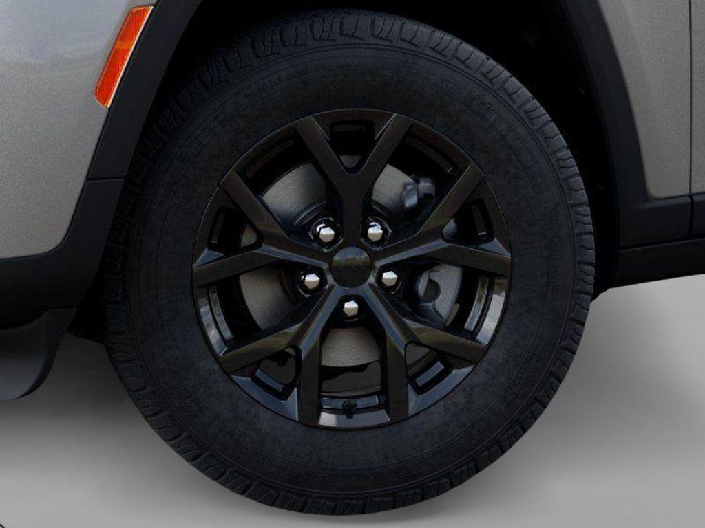 new 2026 Jeep Grand Cherokee car, priced at $44,317