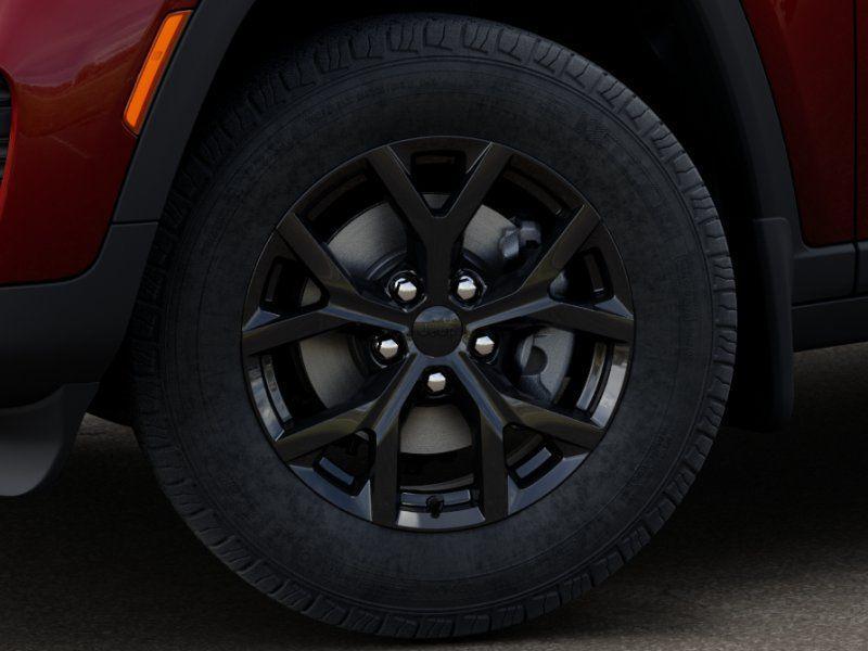 new 2025 Jeep Grand Cherokee car, priced at $42,932