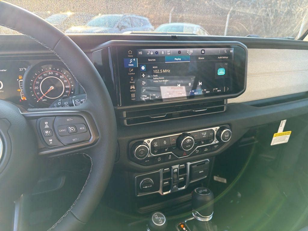 new 2026 Jeep Wrangler car, priced at $48,197