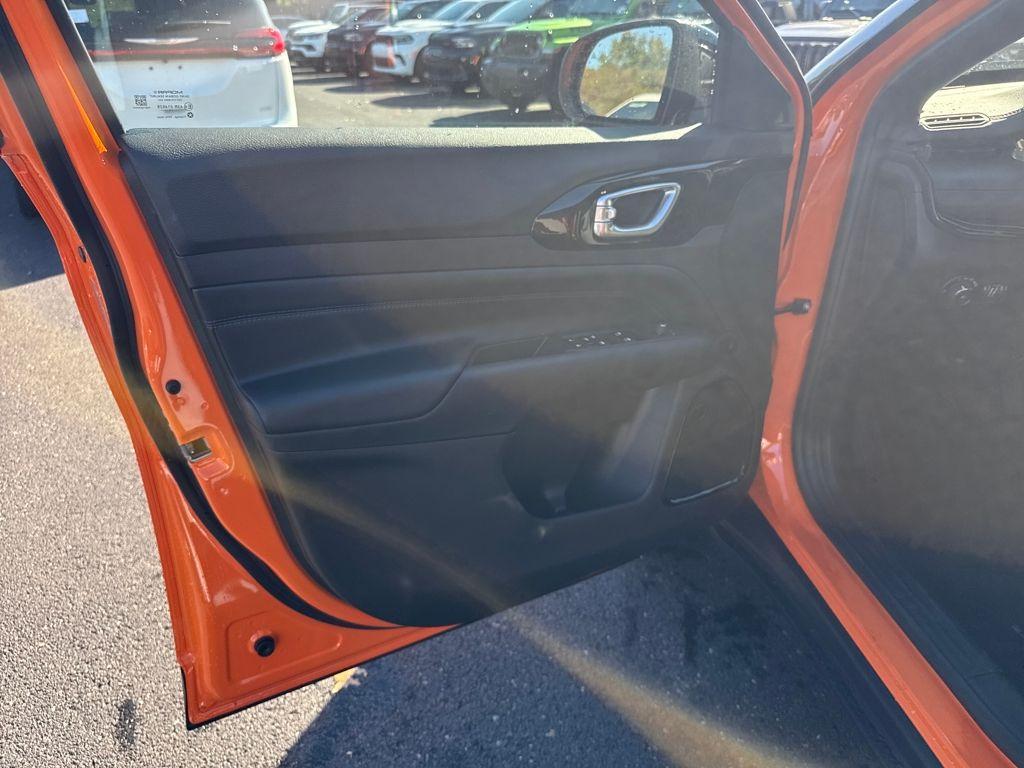 new 2026 Jeep Compass car, priced at $32,760