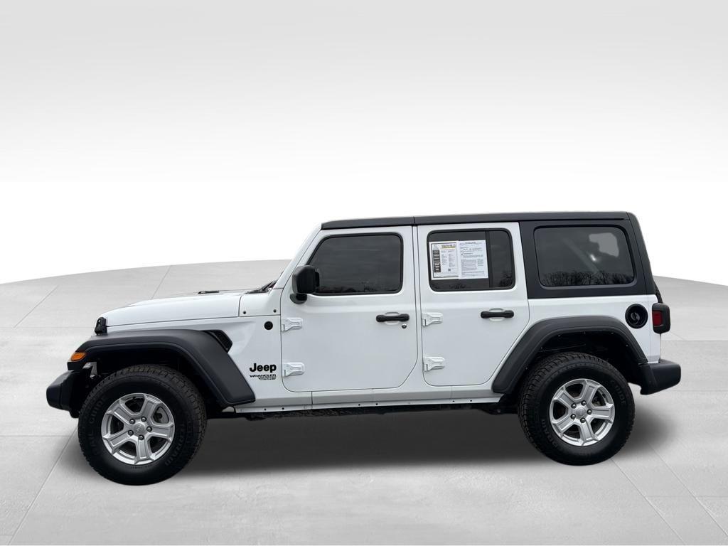 used 2021 Jeep Wrangler Unlimited car, priced at $27,200