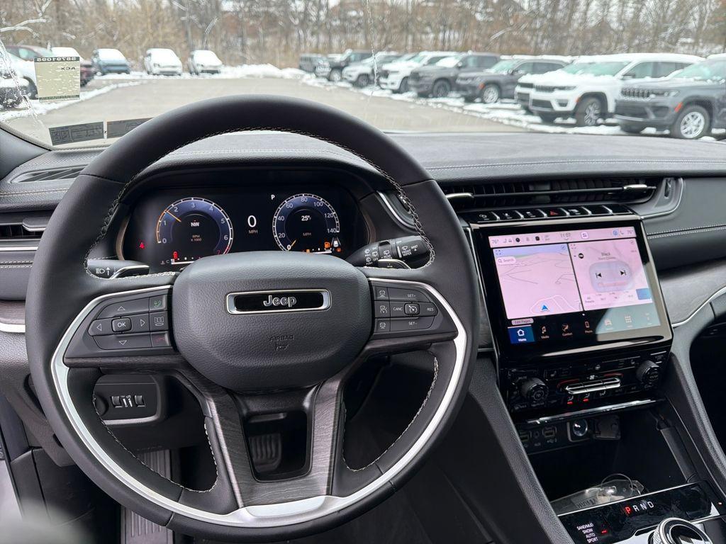 new 2025 Jeep Grand Cherokee car, priced at $49,118