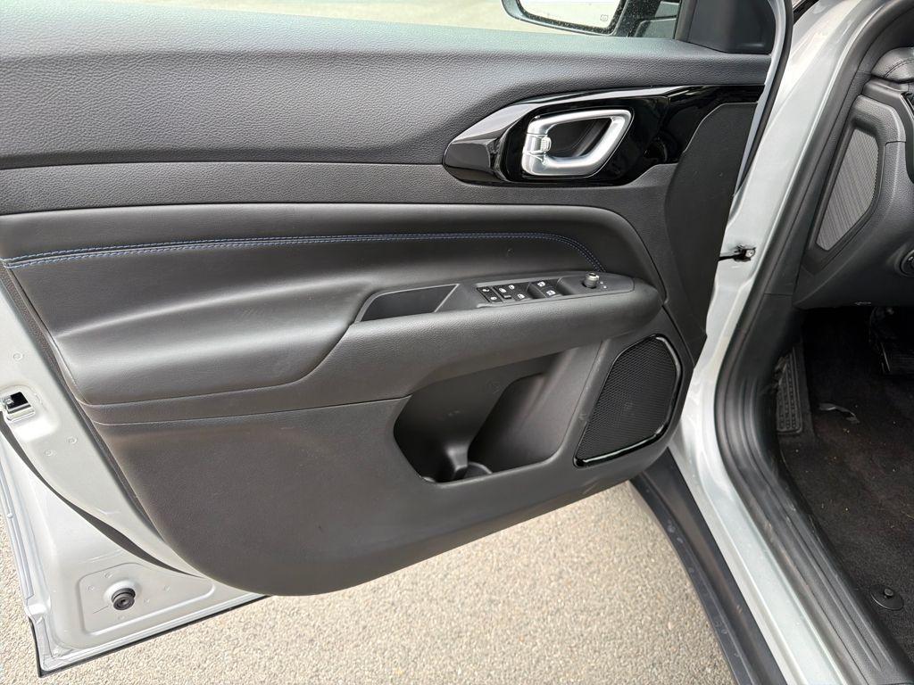 new 2026 Jeep Compass car, priced at $34,611