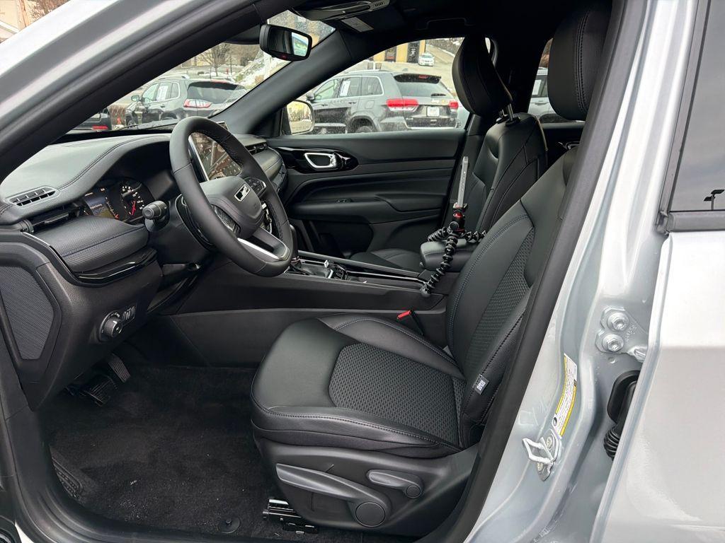 new 2026 Jeep Compass car, priced at $31,288