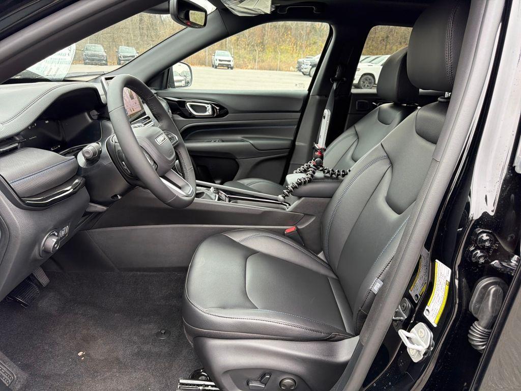 new 2026 Jeep Compass car, priced at $37,223
