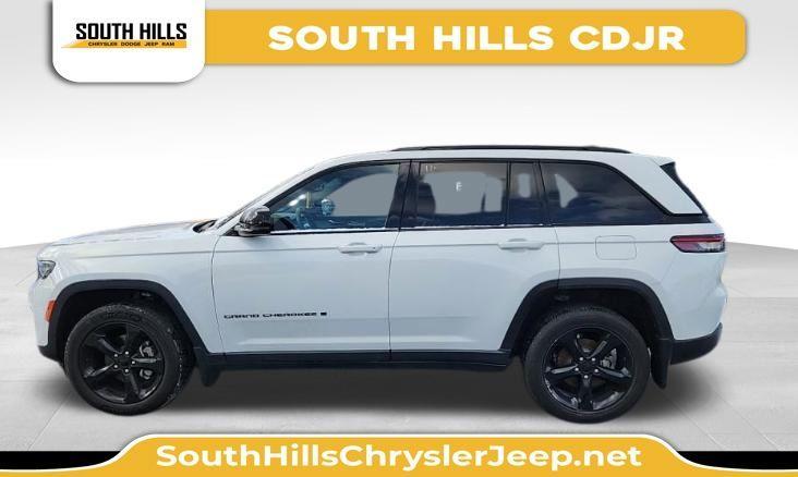 used 2023 Jeep Grand Cherokee car, priced at $31,600