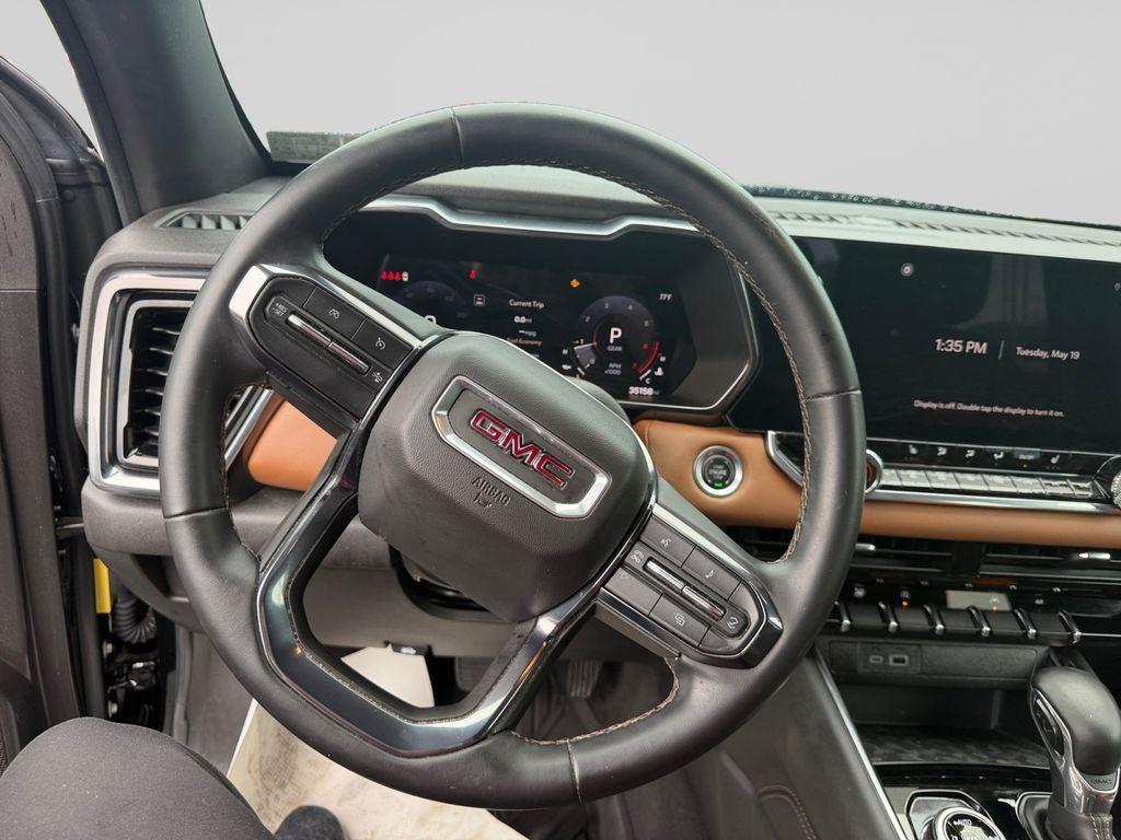 used 2024 GMC Canyon car, priced at $40,000