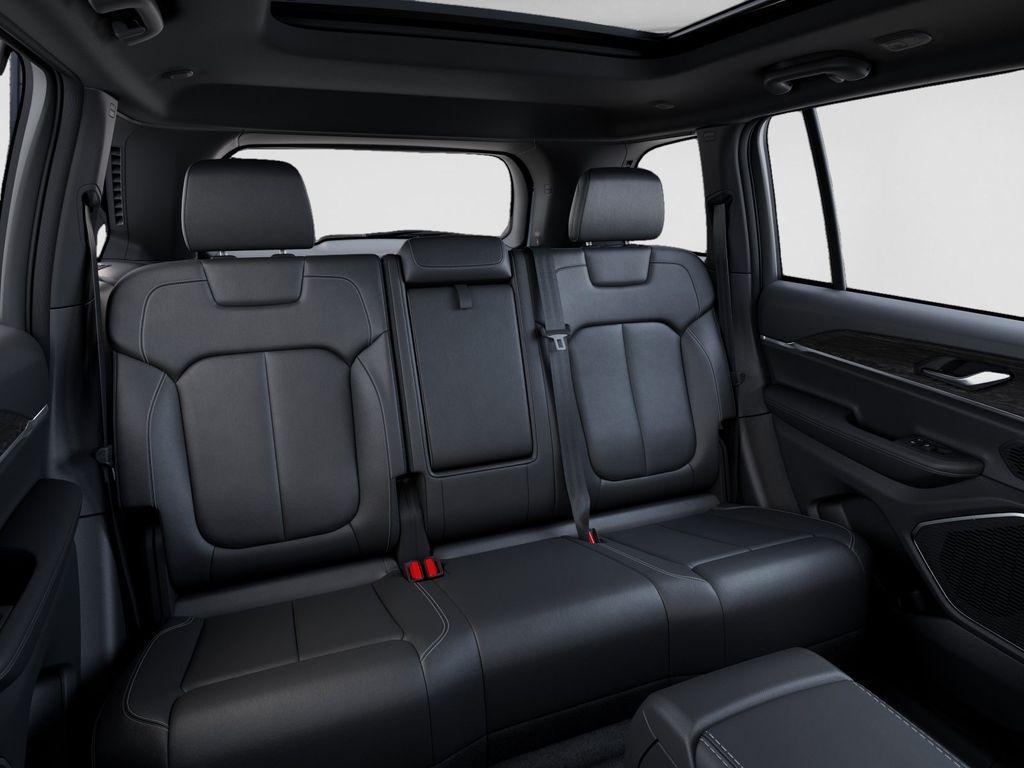new 2026 Jeep Grand Cherokee car, priced at $46,133
