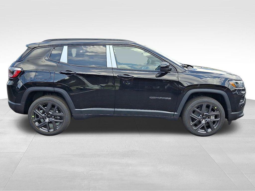 new 2025 Jeep Compass car, priced at $33,075
