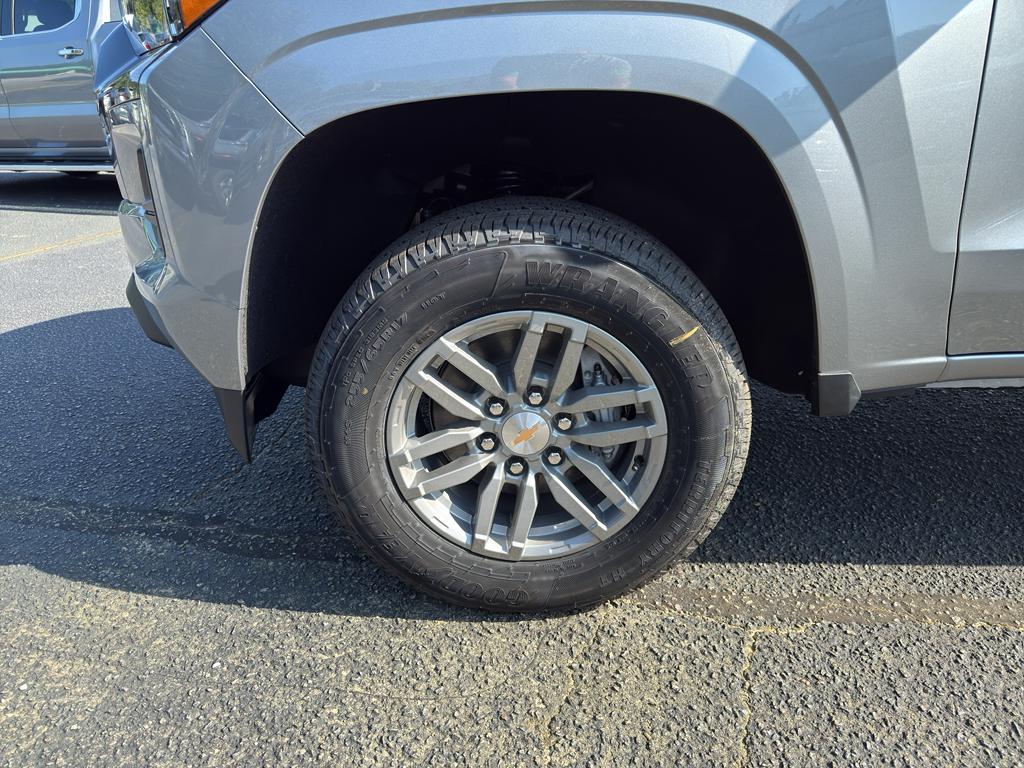 new 2026 Chevrolet Colorado car, priced at $42,580