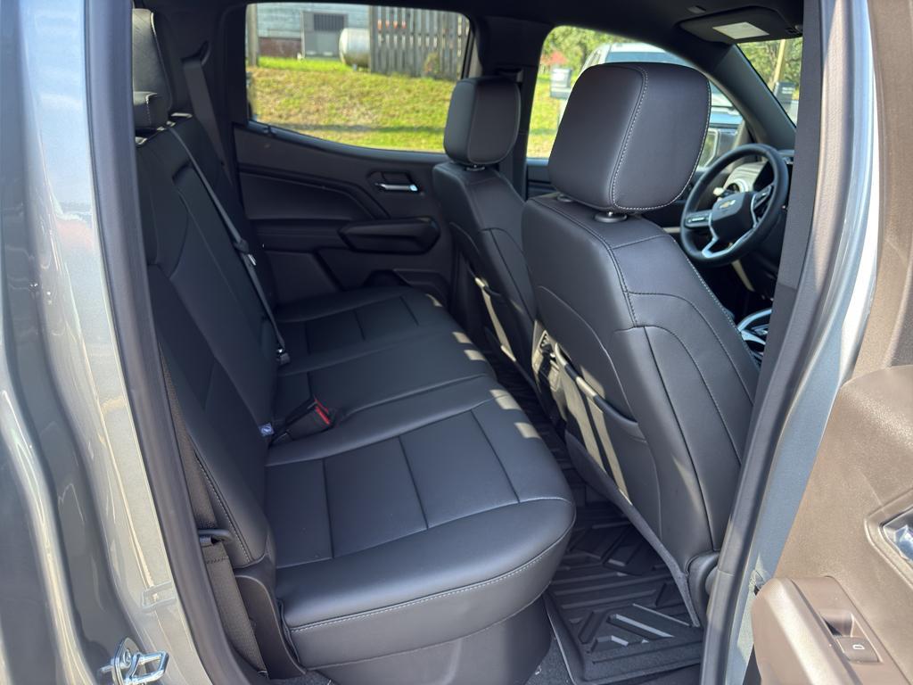 new 2026 Chevrolet Colorado car, priced at $42,580