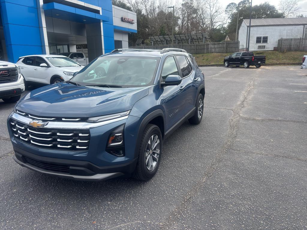 used 2025 Chevrolet Equinox car, priced at $26,724