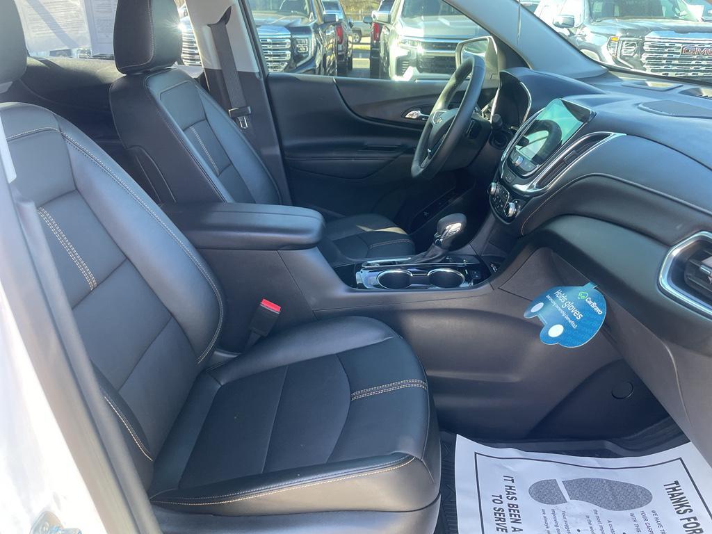 used 2024 Chevrolet Equinox car, priced at $26,995
