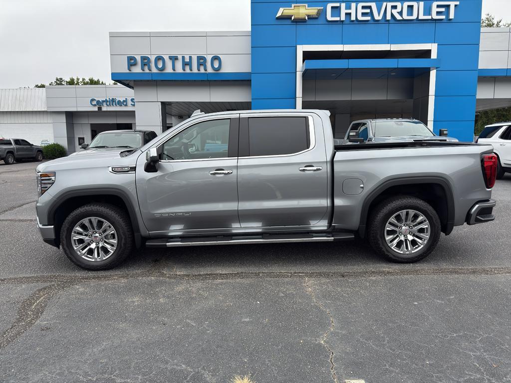 new 2025 GMC Sierra 1500 car, priced at $75,355