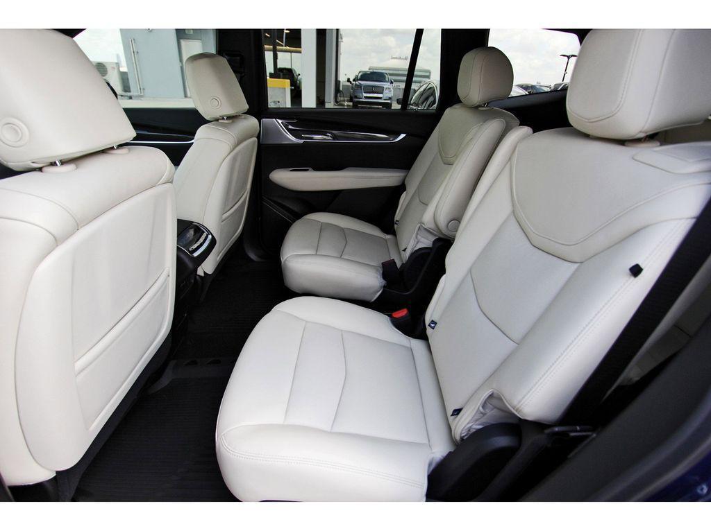 new 2025 Cadillac XT6 car, priced at $66,465