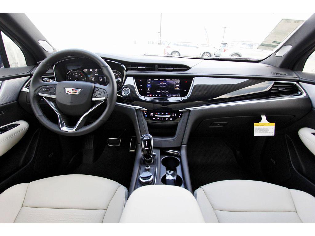 new 2025 Cadillac XT6 car, priced at $66,465