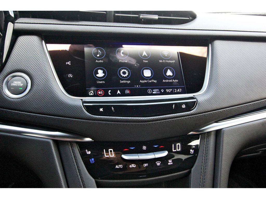 new 2025 Cadillac XT5 car, priced at $55,690