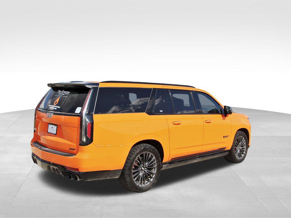 used 2023 Cadillac Escalade ESV car, priced at $105,991