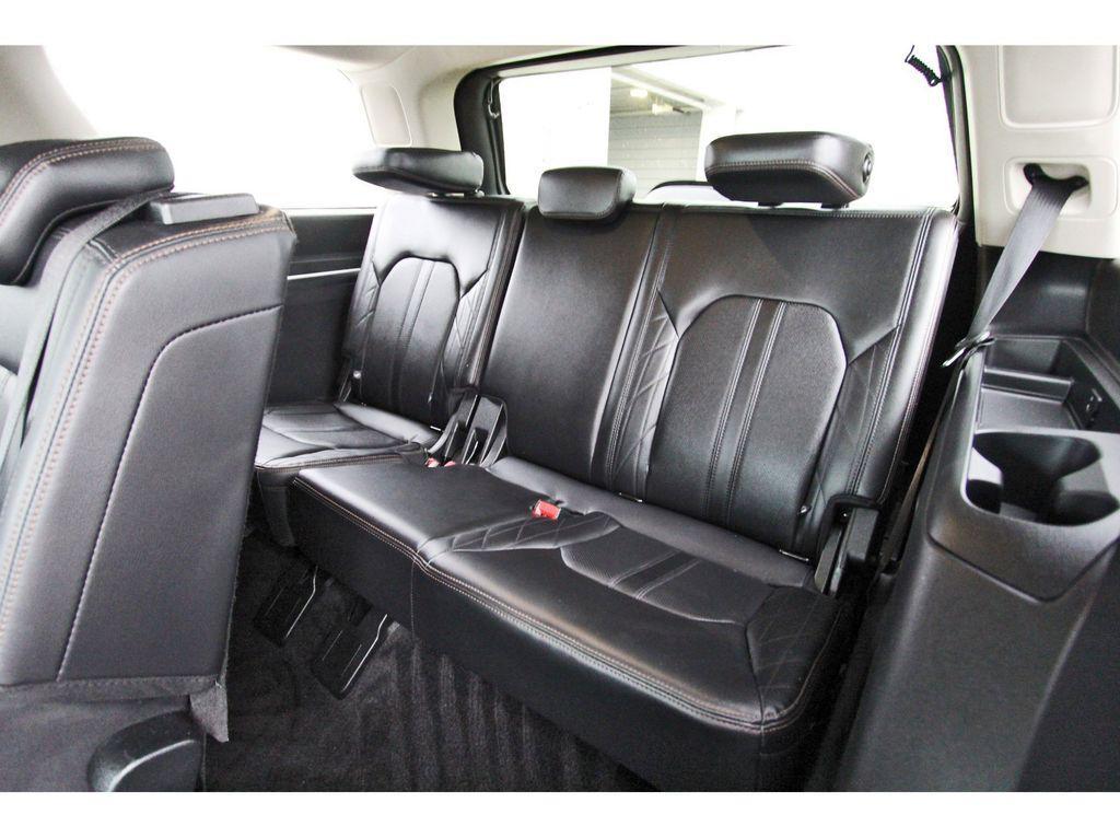 used 2018 Ford Expedition car, priced at $24,991