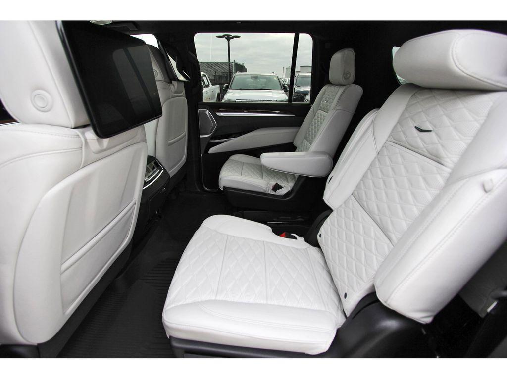 new 2026 Cadillac Escalade ESV car, priced at $135,259