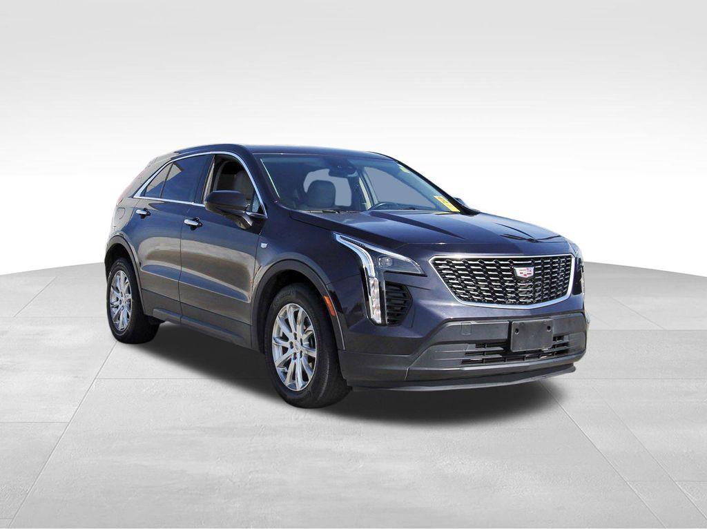 used 2023 Cadillac XT4 car, priced at $22,620