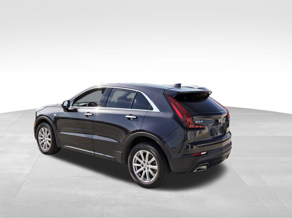 used 2023 Cadillac XT4 car, priced at $22,620